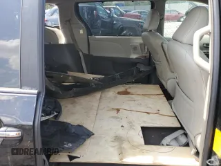 2011 Toyota Sienna XLE AAS with VIN 5TDYK3DC8BS019513, listed as a Copart auction lot 54671575 with 149,633 mi miles and Salvage Title. Bid and sale history available at DreamBid. Image 11.