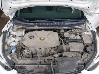 2015 Hyundai Elantra SE z VIN 5NPDH4AE2FH573747, wystawiony jako IAAI lot #42130009 z przebiegiem 99 220 mil mil oraz . Historia ofert i sprzedaży dostępna na DreamBid. Obrazek 10.
