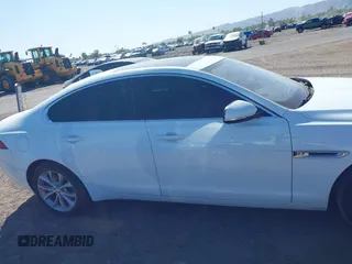 2018 Jaguar XF 25t Premium with VIN SAJBD4FX9JCY58089, listed as a IAAI auction lot 42131905 with 108,091 mi miles and . Bid and sale history available at DreamBid. Image 13.