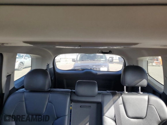 2022 Kia Telluride EX with VIN 5XYP3DHC6NG298728, listed as a Copart auction lot 77113074 with 27,690 mi miles and Salvage title. Bid and sale history available at DreamBid. Image 10.