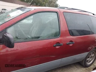 2002 Toyota Sienna CE with VIN 4T3ZF19C12U438162, listed as a IAAI auction lot 41725040 with 241,080 mi miles. Bid and sale history available at carsss.com. Image 15.