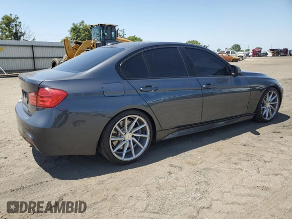 2014 BMW 3 Series 328i xDrive with VIN WBA3B3C55EJ978041, listed as a Copart auction lot 55675745 with 116,867 mi miles and Salvage title. Bid and sale history available at DreamBid. Image 3.