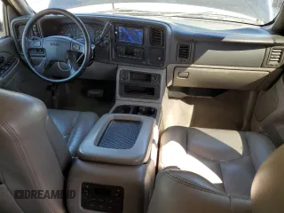 2005 GMC Yukon XL SLT z VIN 3GKFK16Z45G278925, wystawiony jako Copart lot #53438885 z przebiegiem 271 002 mil mil oraz Szkoda całkowita • Salvage title. Historia ofert i sprzedaży dostępna na DreamBid. Obrazek 8.