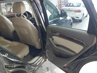 2015 Audi Q5 Premium Plus with VIN WA1LFAFP8FA028566, listed as a IAAI auction lot 42349142 with 155,938 mi miles and . Bid and sale history available at DreamBid. Image 8.