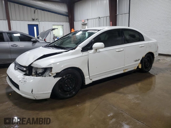 2006 Honda Civic LX z VIN 1HGFA16556L113760, wystawiony jako Copart lot #58132265 z przebiegiem 193 592 mil mil oraz Szkoda całkowita • Salvage title. Historia ofert i sprzedaży dostępna na DreamBid. Obrazek 1.