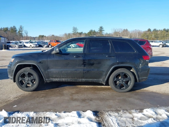 2018 Jeep Grand Cherokee Laredo E with VIN 1C4RJFAGXJC375588, listed as a IAAI auction lot 41406344 with 69,989 mi miles. Bid and sale history available at carsss.com. Image 14.