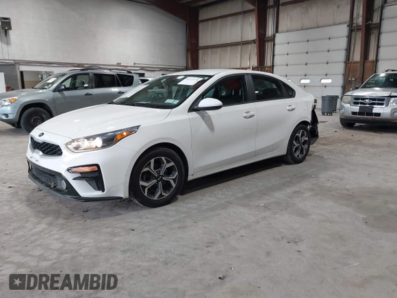 2020 Kia Forte LXS z VIN 3KPF24AD0LE255174, wystawiony jako IAAI lot #42273738 z przebiegiem 72 237 mil mil oraz . Historia ofert i sprzedaży dostępna na DreamBid. Obrazek 2.