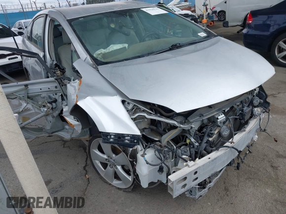 2010 Toyota Prius II with VIN JTDKN3DU0A0027158, listed as a IAAI auction lot 41920135 with 162,463 mi miles. Bid and sale history available at carsss.com. Image 6.