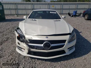 2013 Mercedes-Benz SL-Class SL 550 with VIN WDDJK7DA3DF016762, listed as a Copart auction lot 70818334 with 89,746 mi miles and Salvage Title. Bid and sale history available at carsss.com. Image 5.