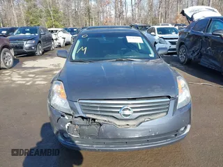 2008 Nissan Altima 2.5 S with VIN 1N4AL21E38C225868, listed as a IAAI auction lot 41344561 with 118,314 mi miles. Bid and sale history available at carsss.com. Image 13.