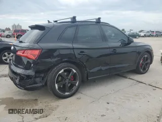 2020 Audi SQ5 Premium Plus with VIN WA1B4AFY0L2122926, listed as a Copart auction lot 60039833 with 25,501 mi miles. Bid and sale history available at carsss.com. Image 3.