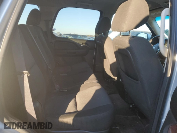 2013 Chevrolet Tahoe LS with VIN 1GNSKAE02DR354919, listed as a Copart auction lot 88548315 with 297,784 mi miles and Salvage title. Bid and sale history available at DreamBid. Image 10.