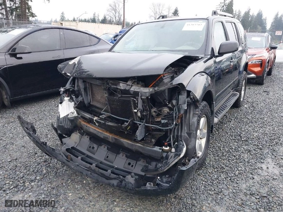 2012 Nissan Pathfinder SV with VIN 5N1AR1NB7CC605691, listed as a IAAI auction lot 41283702 with 145,943 mi miles. Bid and sale history available at carsss.com. Image 2.