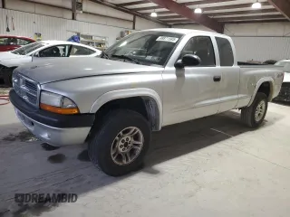 2004 Dodge Dakota Sport with VIN 1D7HG32N94S671966, listed as a Copart auction lot 88871585 with 223,091 mi miles and Salvage Title. Bid and sale history available at carsss.com. Image 1.