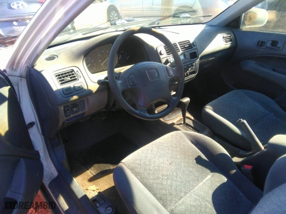 1998 Honda Civic EX with VIN 1HGEJ824XWL034327, listed as a IAAI auction lot 41231299 with 142,222 mi miles. Bid and sale history available at carsss.com. Image 16.