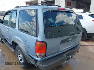1998 Ford Explorer Sport z VIN 1FMYU22X5WUA69552, wystawiony jako IAAI lot #42122419 z przebiegiem 378 457 mil mil oraz . Historia ofert i sprzedaży dostępna na DreamBid. Obrazek 6.