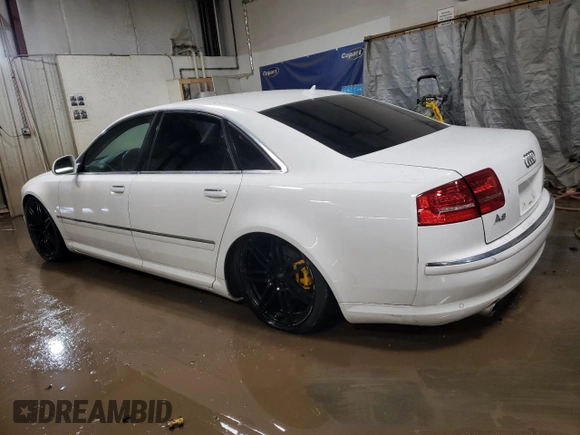 2008 Audi A8 z VIN WAULV94E18N001999, wystawiony jako Copart lot #43851955 z przebiegiem 114 763 mil mil oraz Szkoda całkowita • Salvage title. Historia ofert i sprzedaży dostępna na DreamBid. Obrazek 2.