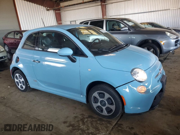 2015 FIAT 500e with VIN 3C3CFFGE8FT749824, listed as a Copart auction lot 85192464 with 59,344 mi miles and Salvage Title. Bid and sale history available at carsss.com. Image 4.