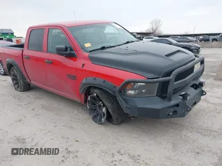 2016 Ram 1500 Express z VIN 1C6RR6KT1GS183373, wystawiony jako IAAI lot #41711788 z przebiegiem 112 832 mil mil oraz . Historia ofert i sprzedaży dostępna na DreamBid. Obrazek 1.