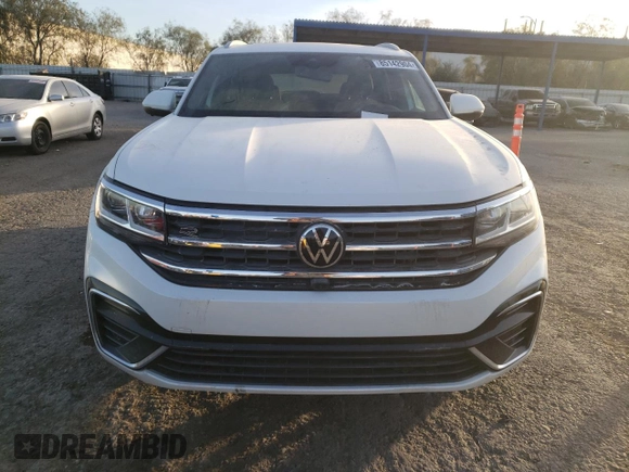 2022 Volkswagen Atlas SEL Premium R-Line with VIN 1V2FE2CA8NC218722, listed as a Copart auction lot 85142904 with 25,396 mi miles and Salvage title. Bid and sale history available at DreamBid. Image 5.