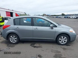 2007 Nissan Versa 1.8 S with VIN 3N1BC13E27L419464, listed as a IAAI auction lot 41776767 with 184,484 mi miles. Bid and sale history available at carsss.com. Image 13.