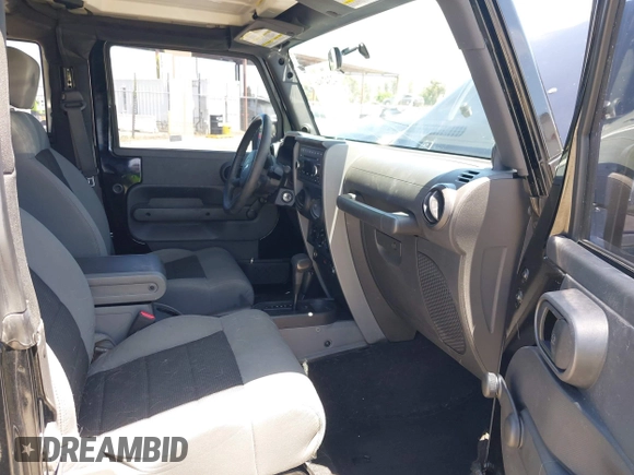 2008 Jeep Wrangler X with VIN 1J4FA24178L517113, listed as a IAAI auction lot 42347046 with 89,954 mi miles and . Bid and sale history available at DreamBid. Image 5.