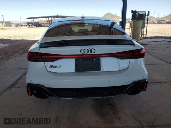 2022 Audi RS 7 z VIN WUAPCBF27NN902149, wystawiony jako Copart lot #54994225 z przebiegiem 12 848 mil mil oraz Szkoda całkowita • Salvage title. Historia ofert i sprzedaży dostępna na DreamBid. Obrazek 6.