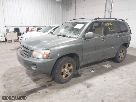 2005 Toyota Highlander with VIN JTEHD21A650033792, listed as a IAAI auction lot 41483617 with 246,068 mi miles. Bid and sale history available at carsss.com. Image 17.