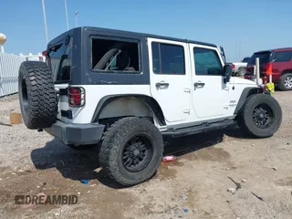 2017 Jeep Wrangler Unlimited Sport с VIN 1C4BJWDG4HL549310, выставлен на аукционе IAAI как лот 42205370 с пробегом 84 226 миль миль и . История ставок и продаж доступна на DreamBid. Изображение 4.