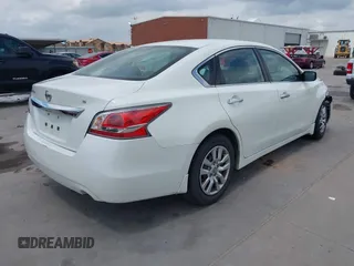 2015 Nissan Altima S with VIN 1N4AL3AP0FN879302, listed as a IAAI auction lot 42134972 with 100,873 mi miles and . Bid and sale history available at DreamBid. Image 4.