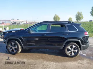 2022 Jeep Cherokee Limited with VIN 1C4PJMDX1ND520783, listed as a IAAI auction lot 41989564 with 55,947 mi miles and . Bid and sale history available at DreamBid. Image 15.