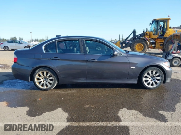 2006 BMW 3 Series 330i с VIN WBAVB33566KR76948, выставлен на аукционе IAAI как лот 41949725 с пробегом 179 505 миль миль и . История ставок и продаж доступна на DreamBid. Изображение 13.
