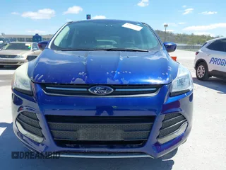 2013 Ford Escape SE with VIN 1FMCU0GX1DUD17686, listed as a IAAI auction lot 42033393 with Not provided miles and . Bid and sale history available at DreamBid. Image 11.