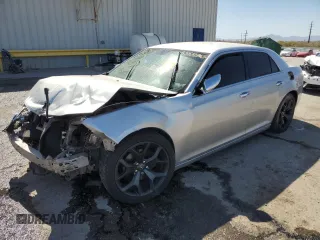 2012 Chrysler 300 Limited z VIN 2C3CCACG6CH223361, wystawiony jako Copart lot #55532865 z przebiegiem Nie podano mil oraz Szkody całkowita. Historia ofert i sprzedaży dostępna na DreamBid. Obrazek 1.