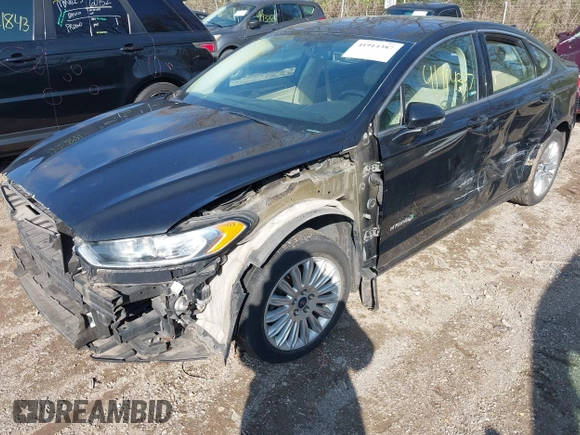 2013 Ford Fusion SE Hybrid with VIN 3FA6P0LUXDR375099, listed as a IAAI auction lot 41914387 with 133,178 mi miles. Bid and sale history available at carsss.com. Image 6.