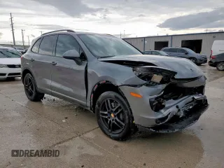 2018 Porsche Cayenne with VIN WP1AA2A21JKA06438, listed as a Copart auction lot 54513245 with Not provided miles and Salvage title. Bid and sale history available at DreamBid. Image 4.