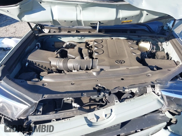 2022 Toyota 4Runner TRD Sport with VIN JTESU5JR8N5987279, listed as a IAAI auction lot 41298543 with 71,032 mi miles and . Bid and sale history available at DreamBid. Image 10.