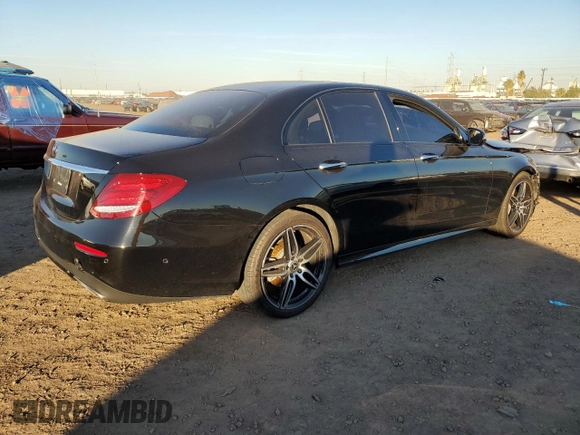 2020 Mercedes-Benz E-Class E 350 with VIN W1KZF8DB4LA825382, listed as a Copart auction lot 70444742 with 30,911 mi miles. Bid and sale history available at carsss.com. Image 3.