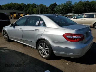 2011 Mercedes-Benz E-Class E 550 Luxury with VIN WDDHF9AB0BA350821, listed as a Copart auction lot 68356534 with 186,042 mi miles and Salvage Title. Bid and sale history available at carsss.com. Image 2.