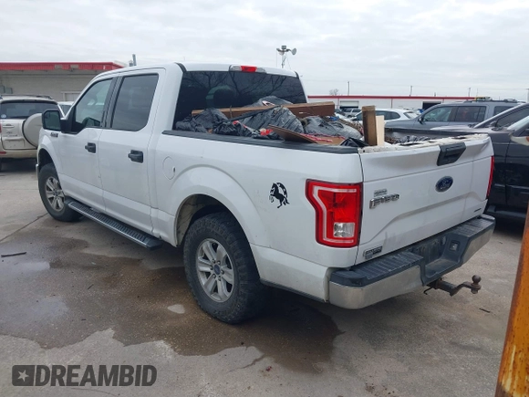 2015 Ford F-150 XL with VIN 1FTEW1CF1FKF21879, listed as a IAAI auction lot 41432470 with 86,658 mi miles. Bid and sale history available at carsss.com. Image 3.