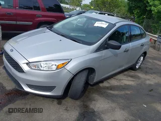 2017 Ford Focus S z VIN 1FADP3E21HL241557, wystawiony jako IAAI lot #42100036 z przebiegiem 106 764 mil mil oraz . Historia ofert i sprzedaży dostępna na DreamBid. Obrazek 2.