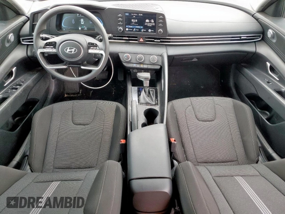 2024 Hyundai Elantra SE with VIN KMHLL4DG3RU828340, listed as a Copart auction lot 54086465 with 11,698 mi miles and Clean title. Bid and sale history available at DreamBid. Image 8.