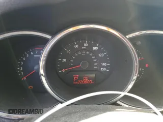 2011 Kia Sorento LX with VIN 5XYKTDA25BG124284, listed as a Copart auction lot 50099955 with 220,800 mi miles and Clean Title. Bid and sale history available at carsss.com. Image 9.