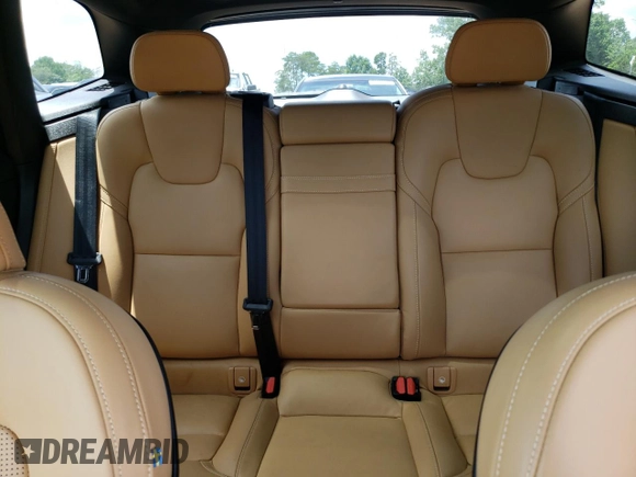 2021 Volvo XC60 Inscription with VIN YV4102RL3M1856578, listed as a Copart auction lot 60994225 with 45,748 mi miles and Salvage title. Bid and sale history available at DreamBid. Image 10.