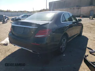 2018 Mercedes-Benz E-Class E 300 with VIN WDDZF4KB3JA418209, listed as a Copart auction lot 61307462 with 47,149 mi miles. Bid and sale history available at carsss.com. Image 4.