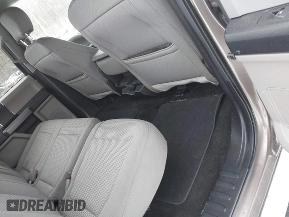2018 Ford F-150 XL with VIN 1FTEW1EB6JFC63953, listed as a IAAI auction lot 41304091 with 74,636 mi miles. Bid and sale history available at carsss.com. Image 8.