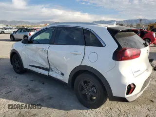 2020 Kia Niro LX with VIN KNDCB3LCXL5423481, listed as a Copart auction lot 45667435 with 77,094 mi miles and Salvage Title. Bid and sale history available at carsss.com. Image 2.