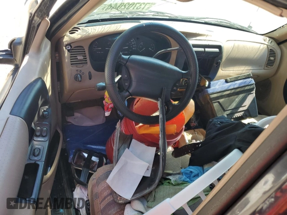 2000 Ford Ranger XL with VIN 1FTYR14V7YTA80976, listed as a Copart auction lot 83886484 with 224,594 mi miles and Salvage Title. Bid and sale history available at carsss.com. Image 8.