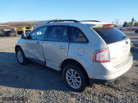 2007 Ford Edge SEL with VIN 2FMDK48C47BB07722, listed as a IAAI auction lot 41550391 with 155,681 mi miles. Bid and sale history available at carsss.com. Image 3.