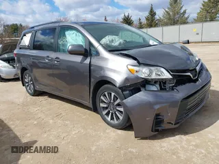 2018 Toyota Sienna LE z VIN 5TDJZ3DC2JS190396, wystawiony jako IAAI lot #41866889 z przebiegiem 65 809 mil mil oraz . Historia ofert i sprzedaży dostępna na DreamBid. Obrazek 1.